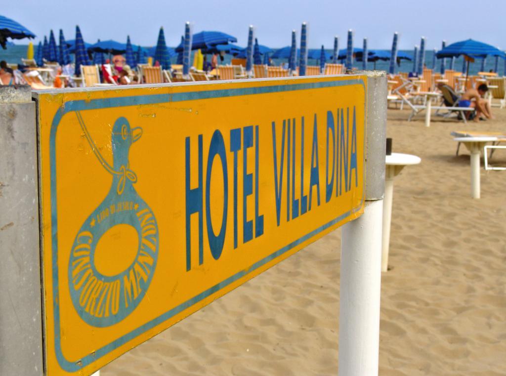 Hotel Villa Dina Lido di Jesolo Buitenkant foto