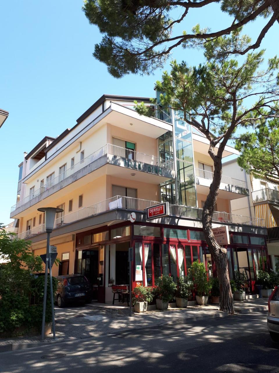 Hotel Villa Dina Lido di Jesolo Buitenkant foto