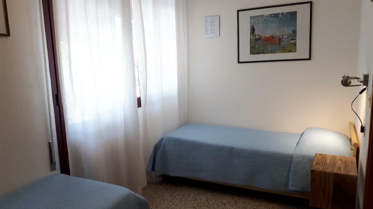 Hotel Villa Dina Lido di Jesolo Buitenkant foto